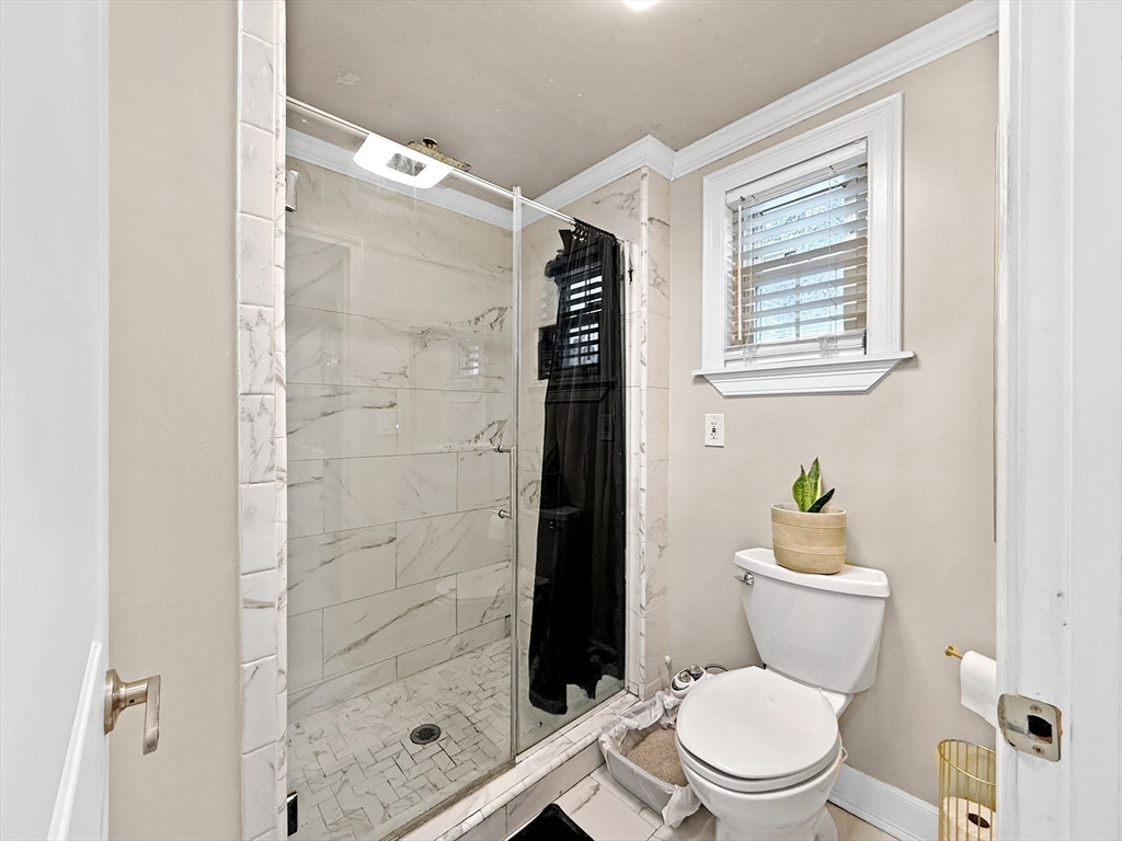 6 Nichols Street Lynn, MA 01902 - Photo 13 of 42