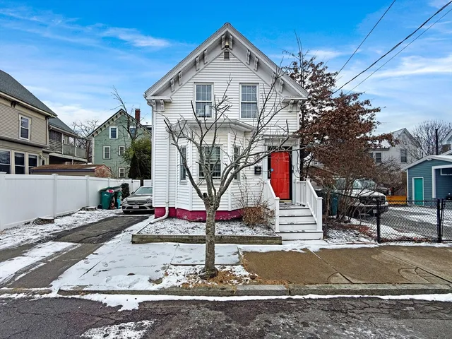 $559,999 | 6 Nichols Street, Lynn, MA 01902