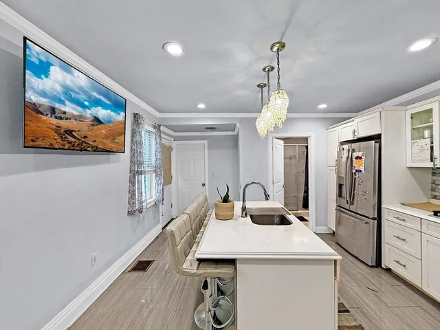 $559,999 | 6 Nichols Street, Lynn, MA 01902