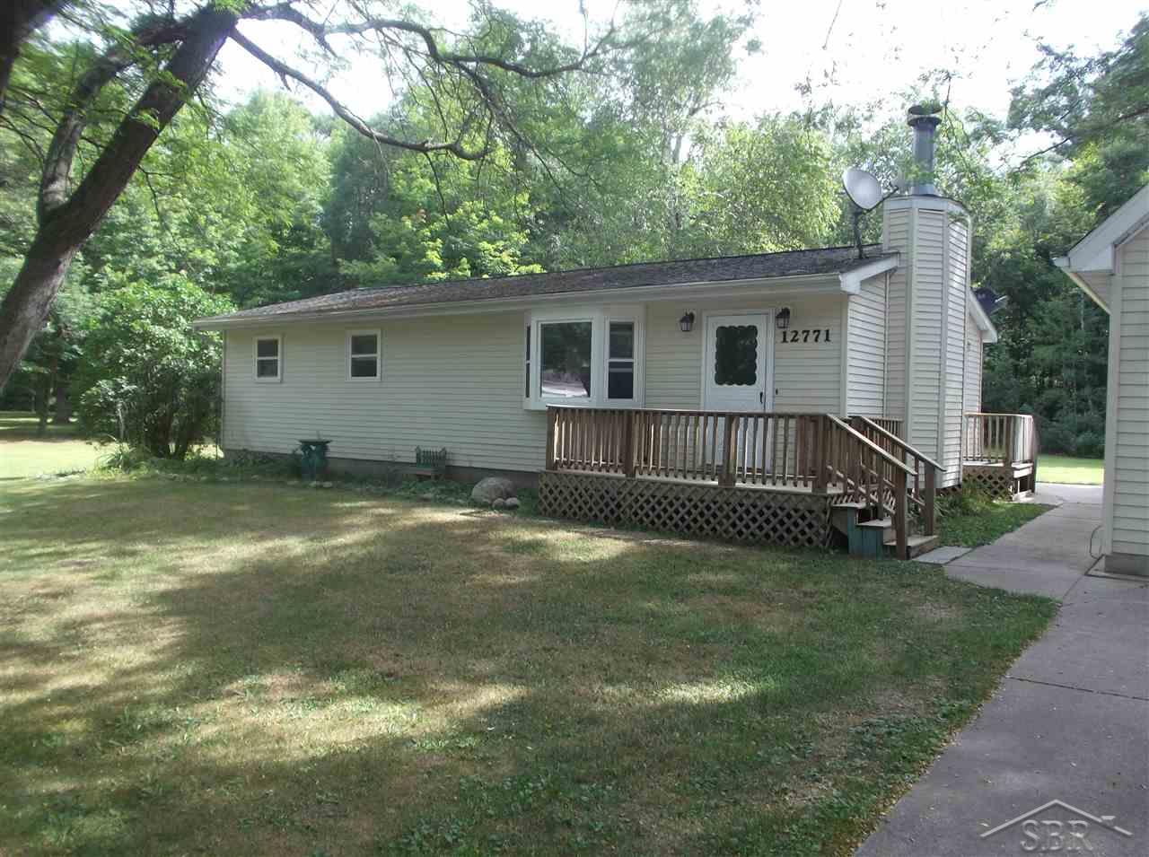 12771 Budd Road Burt, MI 48417 - Photo 2 of 13 31390823-1.JPG