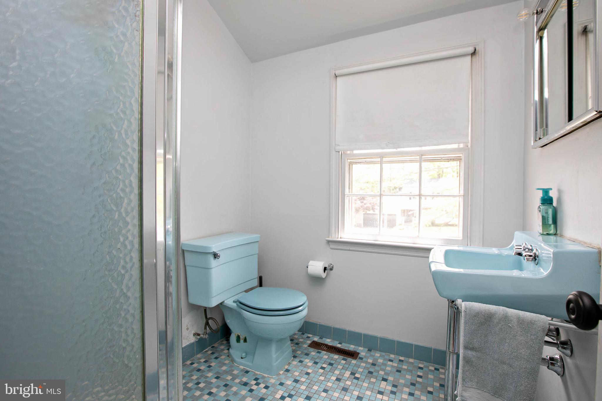 8735 Rudderow Avenue Pennsauken, NJ 08109 - Photo 33 of 46