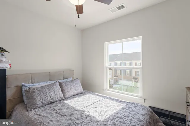 $410,000 | 103 Burkwood Ter Lake, Front Royal, VA 22630