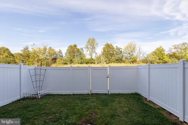 $410,000 | 103 Burkwood Ter Lake, Front Royal, VA 22630