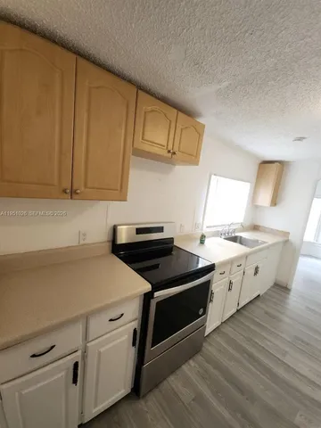 $2,650 | Watergate, Boca Raton, FL 33428