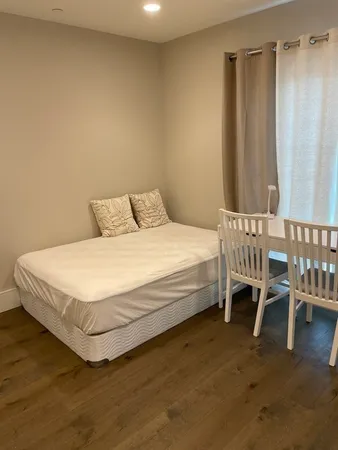$3,600 | 214 Market Street, Unit 206, Boston, MA 02135