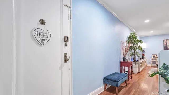 $348,000 | 30 Grace Avenue, Unit 2F, Great Neck, NY 11021