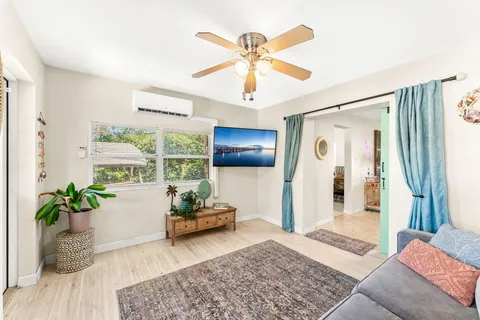 $590,000 | 214 South Orlando Avenue, Cocoa Beach, FL 32931