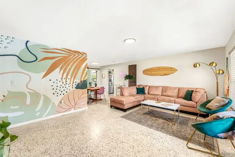 $590,000 | 214 South Orlando Avenue, Cocoa Beach, FL 32931