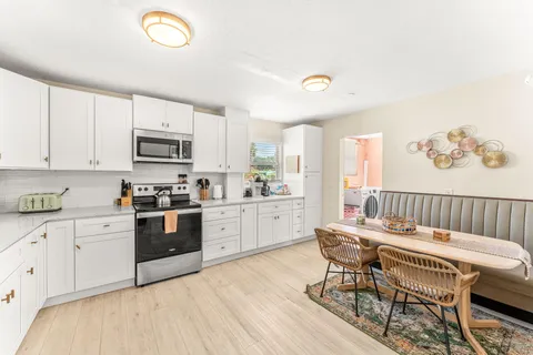 $590,000 | 214 South Orlando Avenue, Cocoa Beach, FL 32931