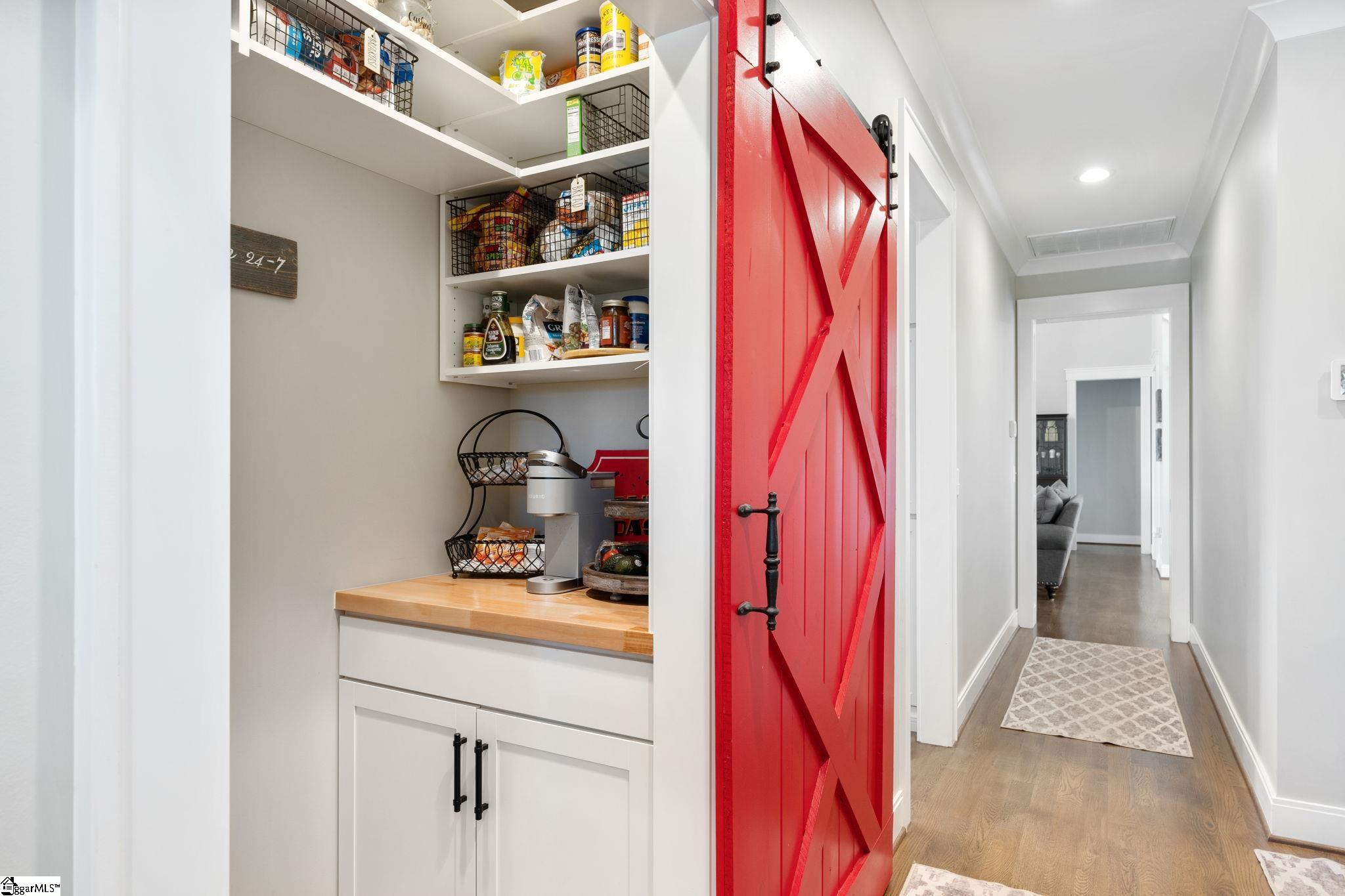 5400 Highway 14 Landrum, SC 29356 - Photo 17 of 36