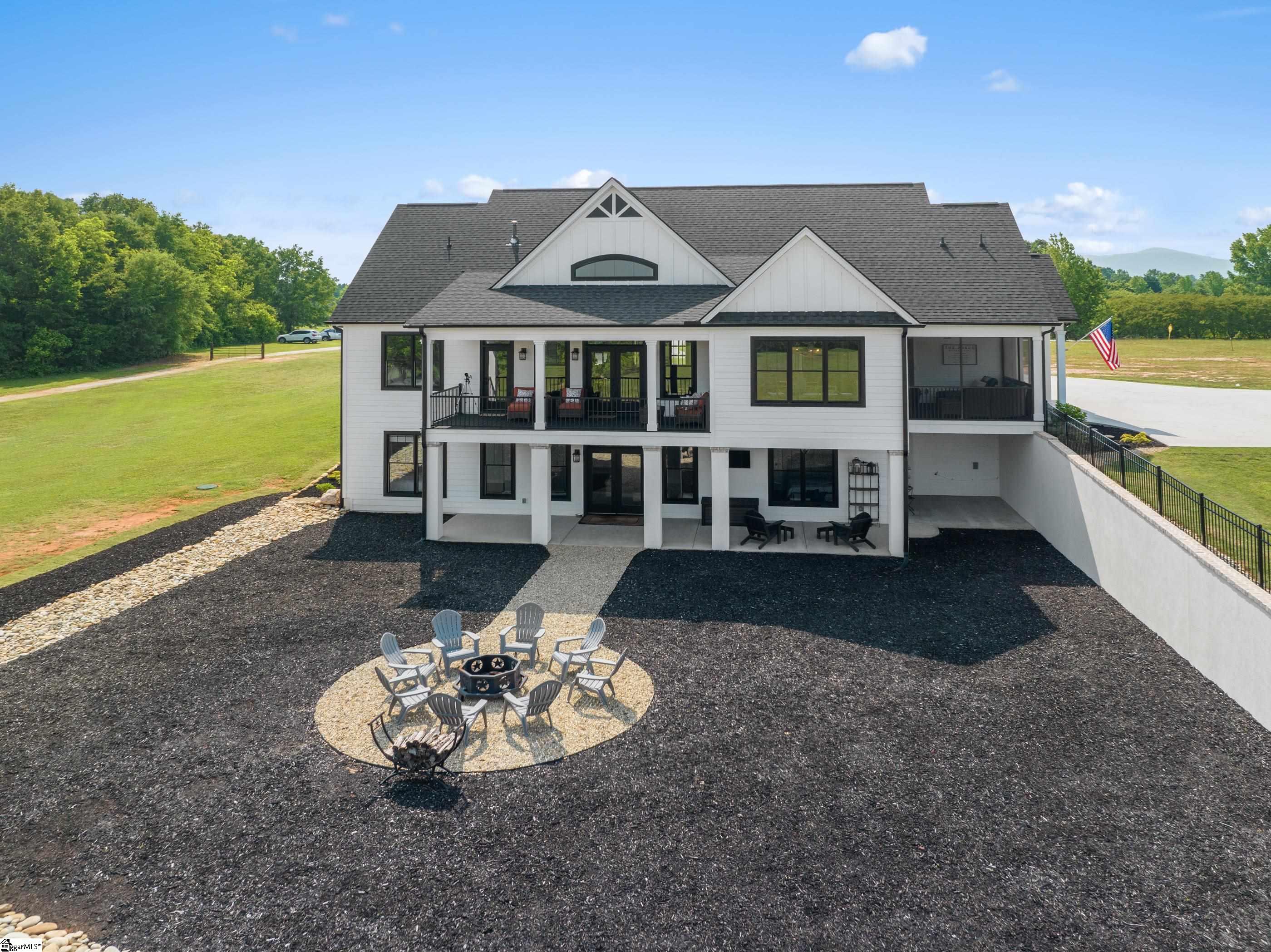 5400 Highway 14 Landrum, SC 29356 - Photo 2 of 36