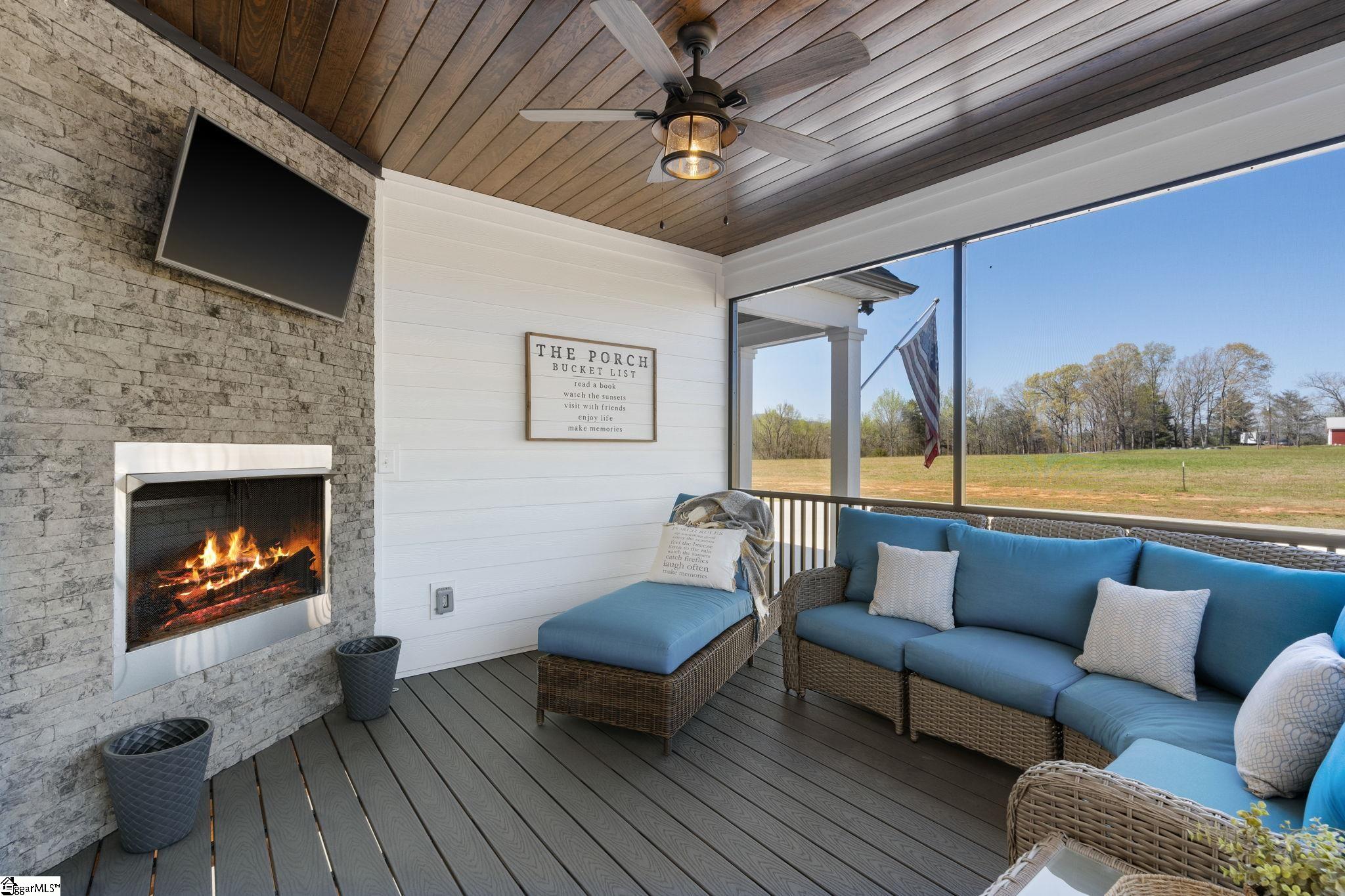 5400 Highway 14 Landrum, SC 29356 - Photo 35 of 36