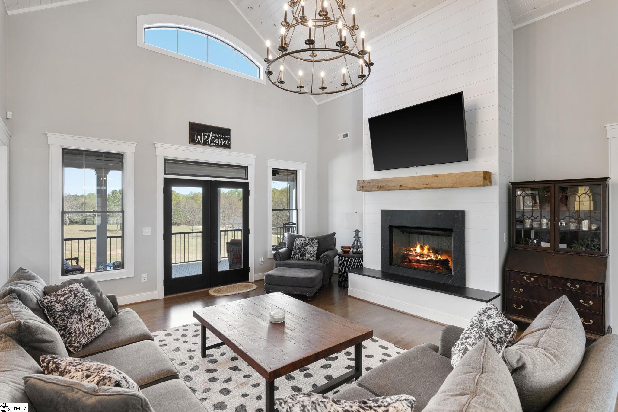 5400 Highway 14 Landrum, SC 29356 - Photo 10 of 36