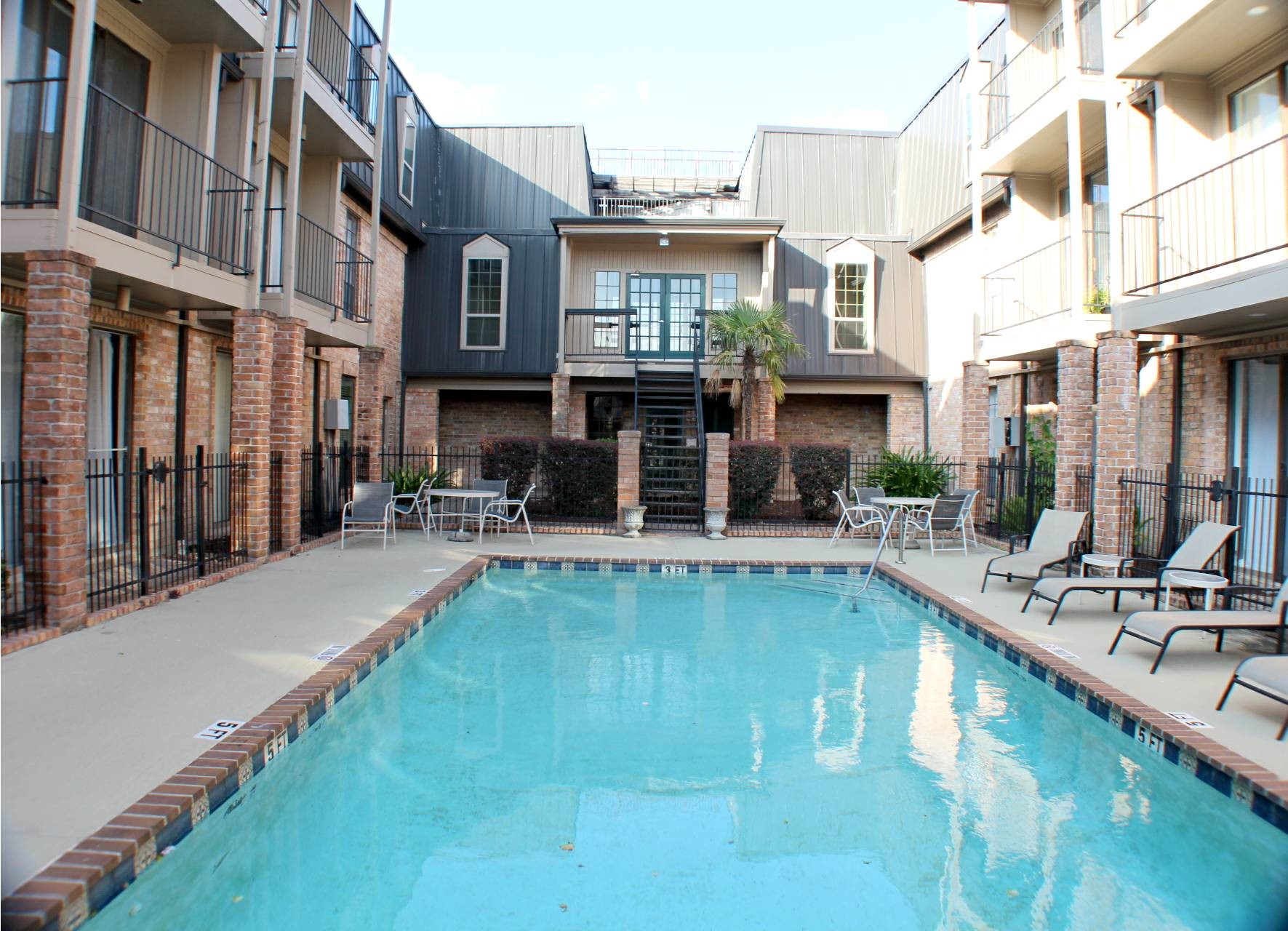 2425 Underwood Street, Unit 157 Houston, TX 77030 - Photo 12 of 13 Area Pool