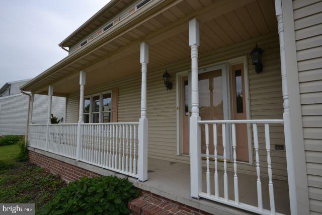 136 Timber Lane Hanover, PA 17331 - Photo 3 of 35 Gallery Image 3
