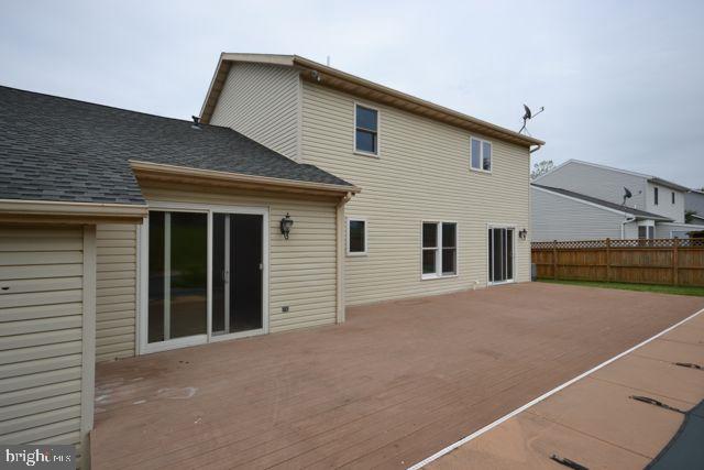 136 Timber Lane Hanover, PA 17331 - Photo 8 of 35 Gallery Image 8