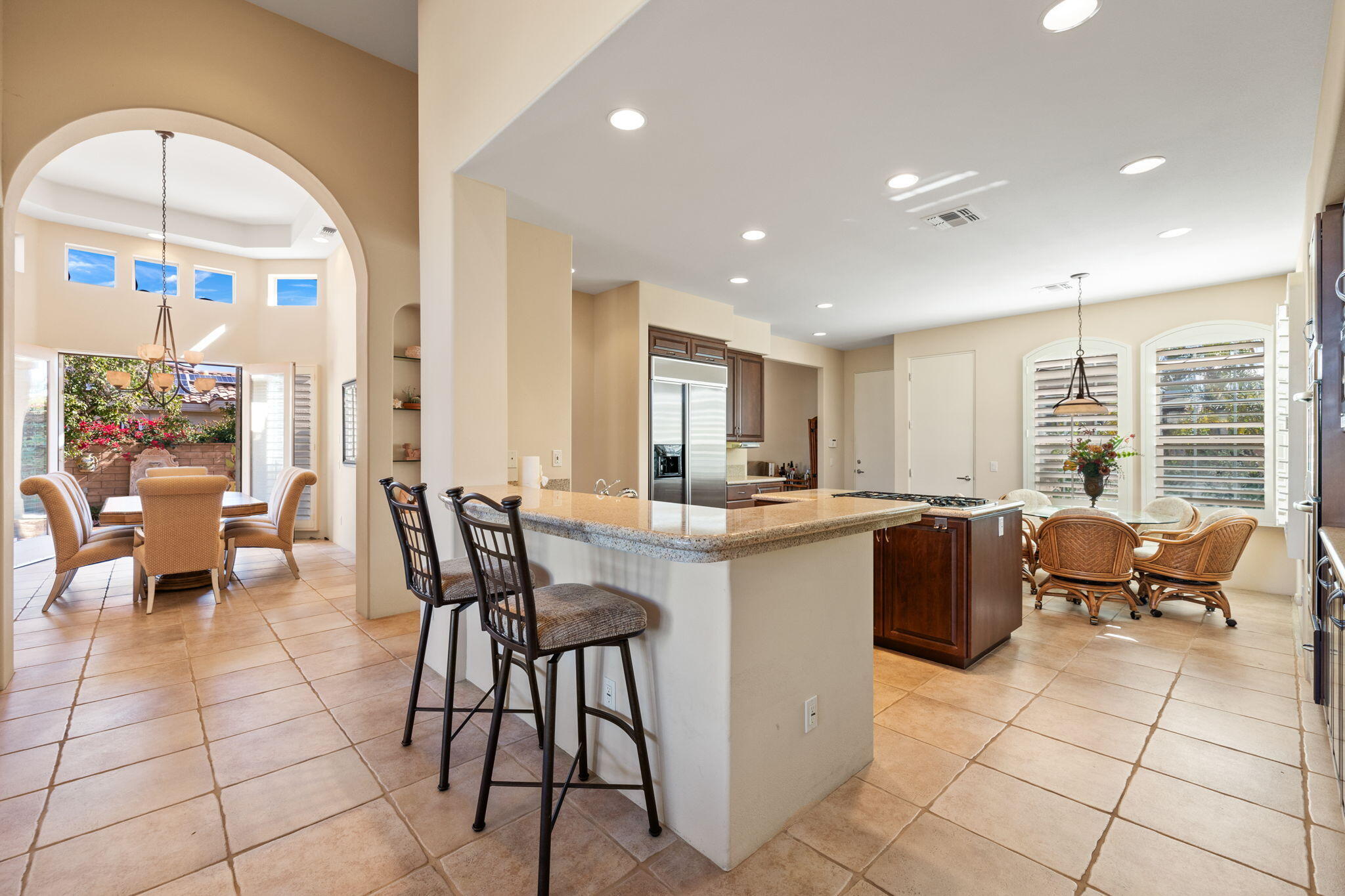 1 Collegate Circle Rancho Mirage, CA 92270 - Photo 12 of 72 66-web-or-mls-8M4A3039