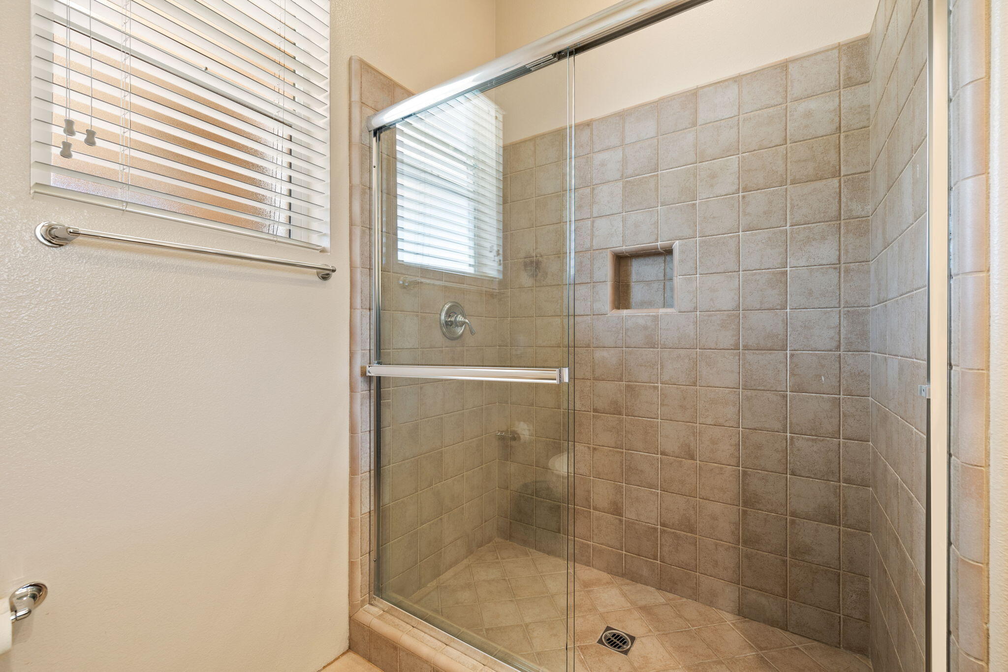 1 Collegate Circle Rancho Mirage, CA 92270 - Photo 48 of 72 48-web-or-mls-8M4A2929