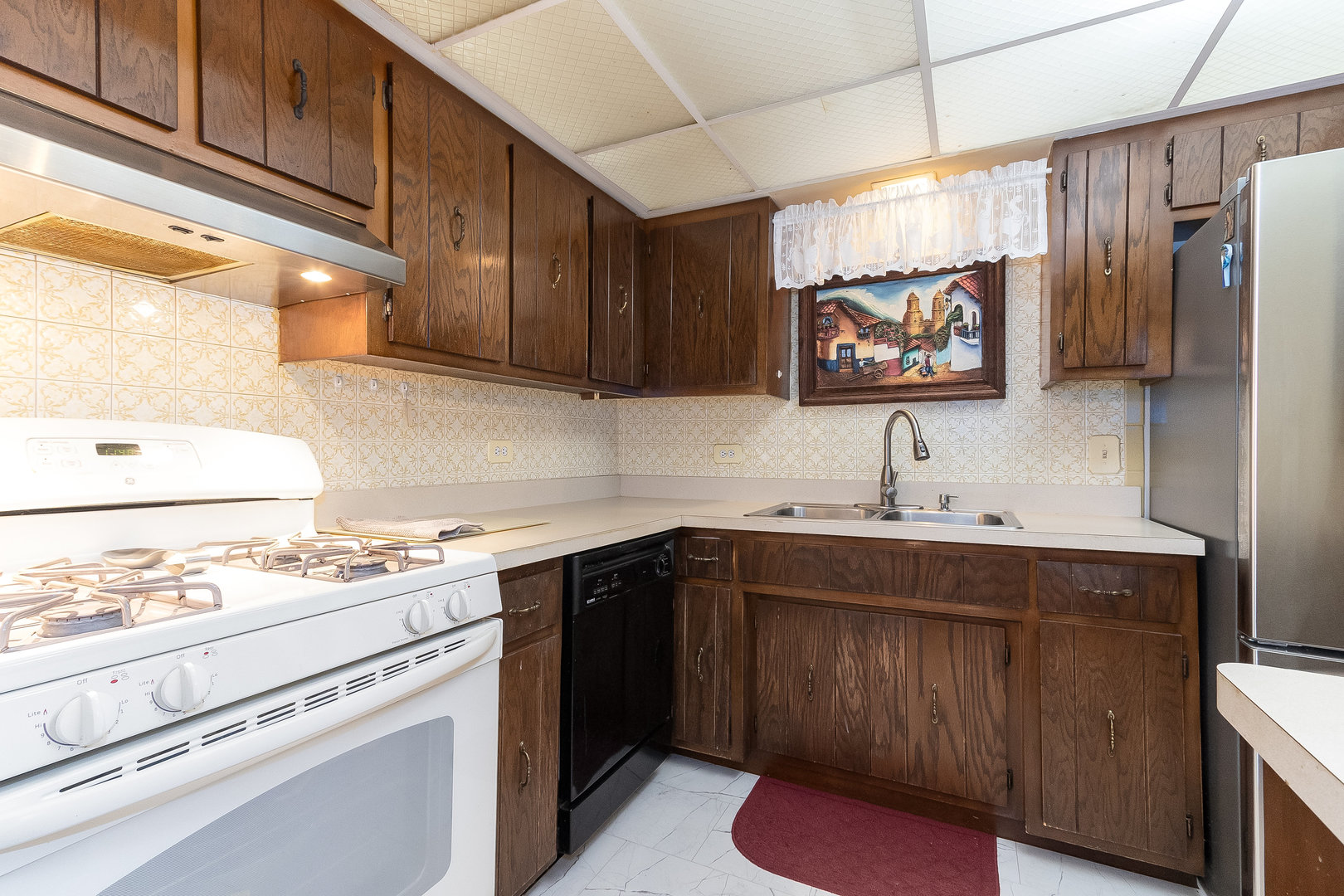 7104 98th Street, Unit 302 Chicago Ridge, IL 60415 - Photo 11 of 24 Gallery Image 11