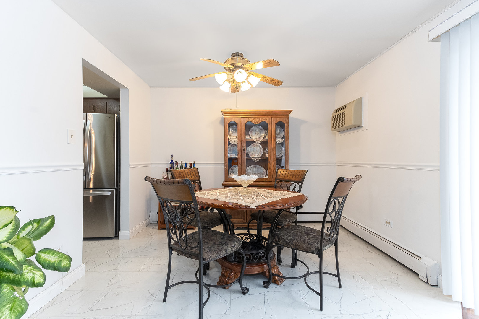 7104 98th Street, Unit 302 Chicago Ridge, IL 60415 - Photo 13 of 24 Gallery Image 13
