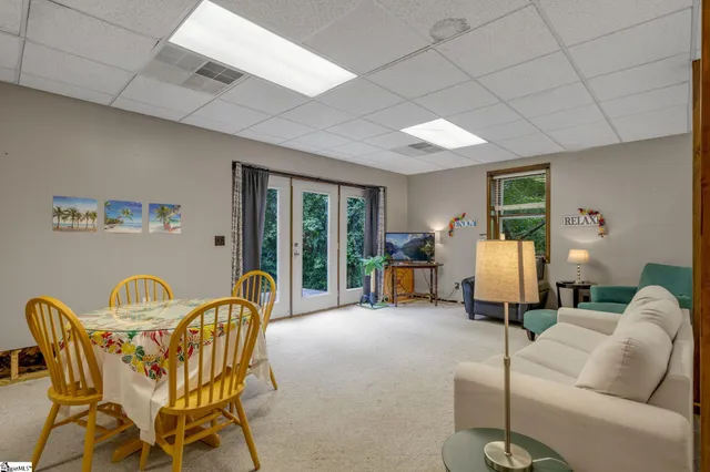 $475,000 | 123 Crompton Drive, Pelzer, SC 29669