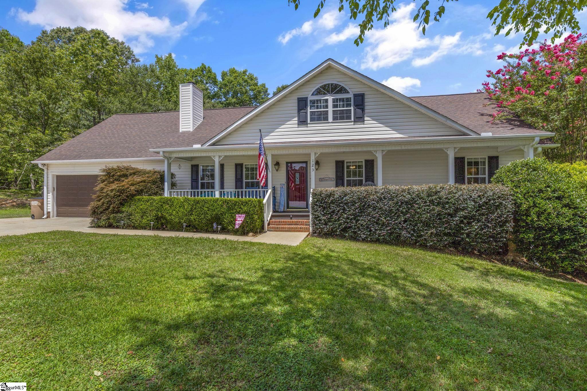 123 Crompton Drive Pelzer, SC 29669 - Photo 3 of 39