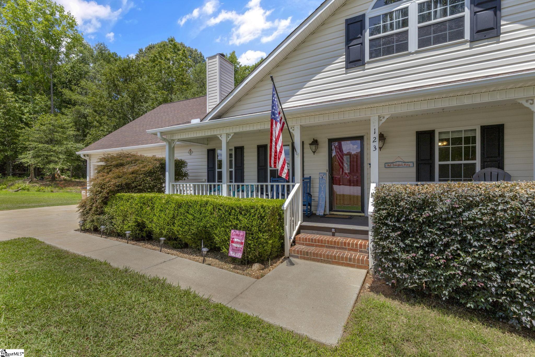 123 Crompton Drive Pelzer, SC 29669 - Photo 5 of 39