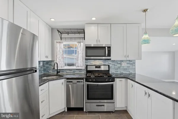 $424,900 | 18 Lake Huron Drive, Tuckerton, NJ 08087