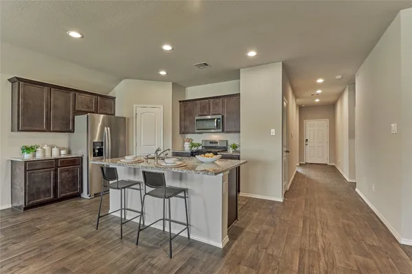 $2,049 | 13959 Leigh Lake Lane, Conroe, TX 77384