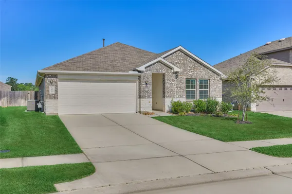 $2,049 | 13959 Leigh Lake Lane, Conroe, TX 77384