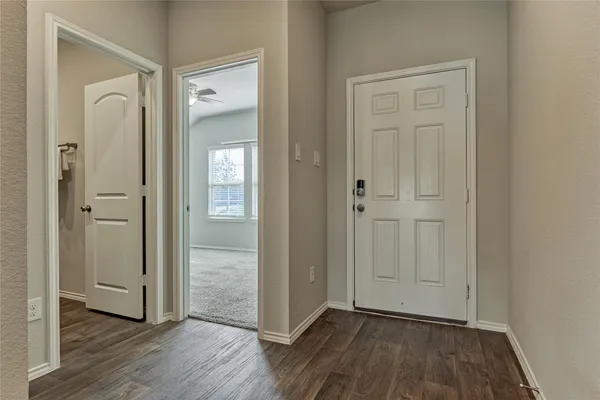 $2,049 | 13959 Leigh Lake Lane, Conroe, TX 77384