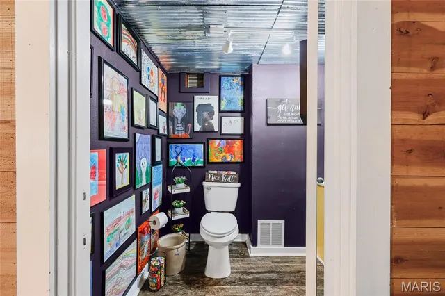 $599,900 | 305 North Main Street, Ste. Genevieve, MO 63670