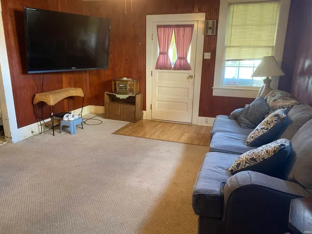 $79,900 | 508 North West Street, Winchester, IN 47394