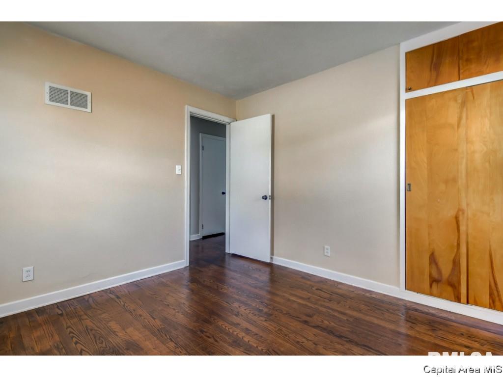2428 South Walnut Street Springfield, IL 62704 - Photo 16 of 32