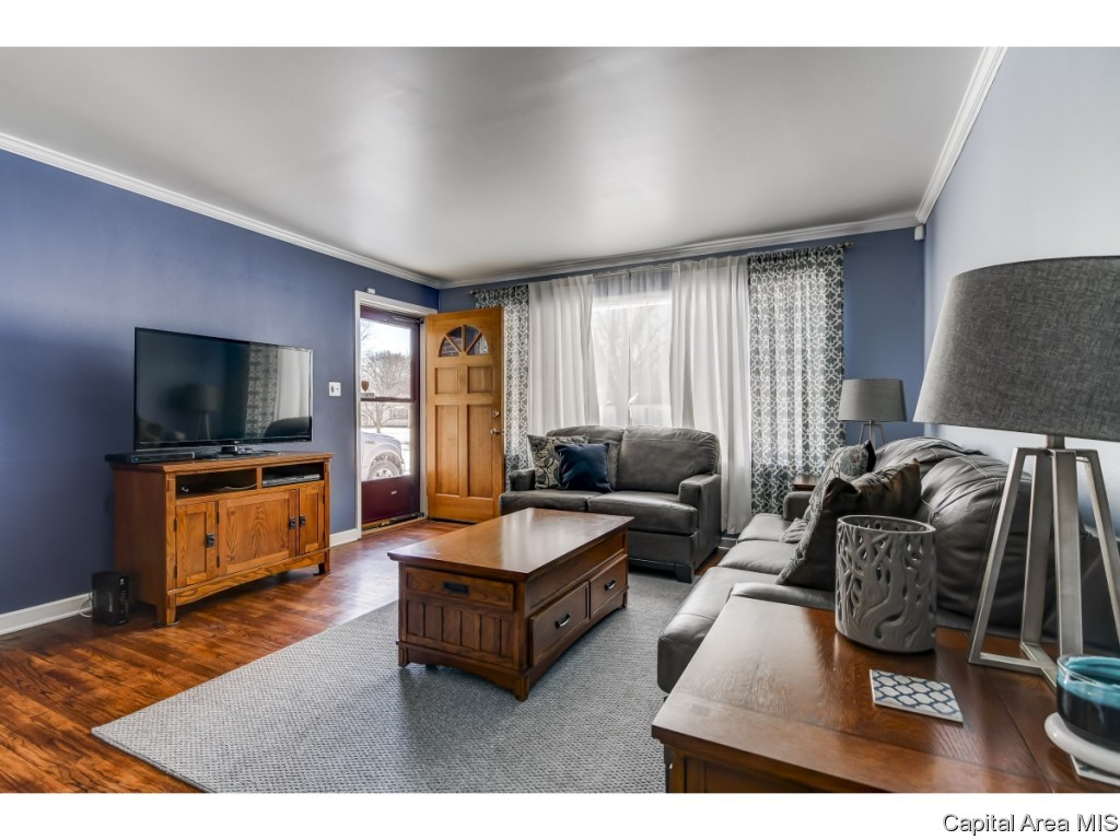 2428 South Walnut Street Springfield, IL 62704 - Photo 5 of 32