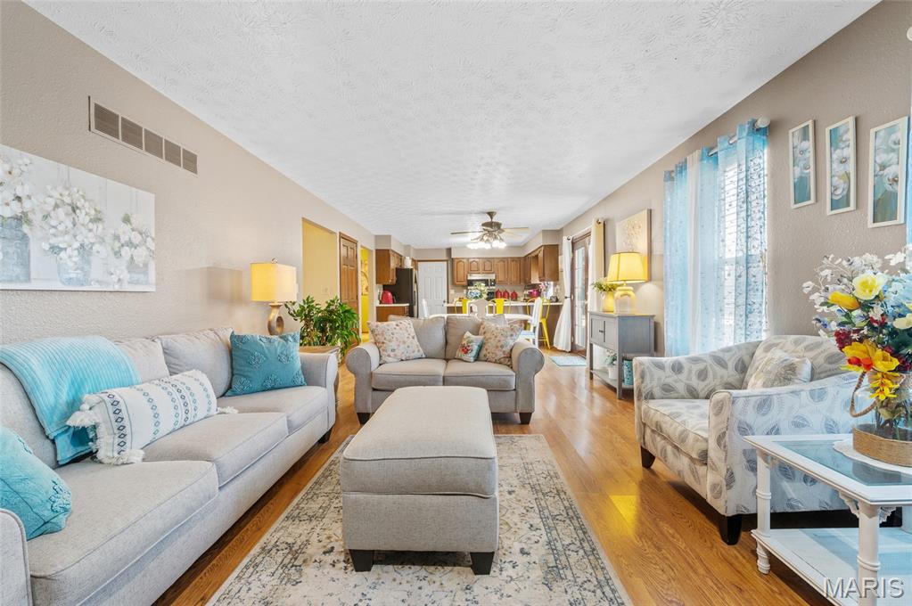 963 Long Branch Road Troy, IL 62294 - Photo 20 of 47