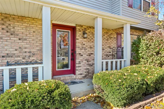 $335,000 | 963 Long Branch Road, Troy, IL 62294