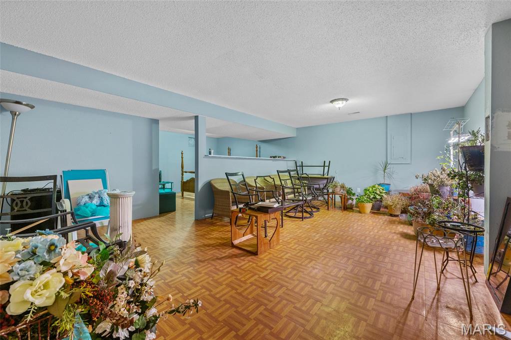 963 Long Branch Road Troy, IL 62294 - Photo 33 of 47