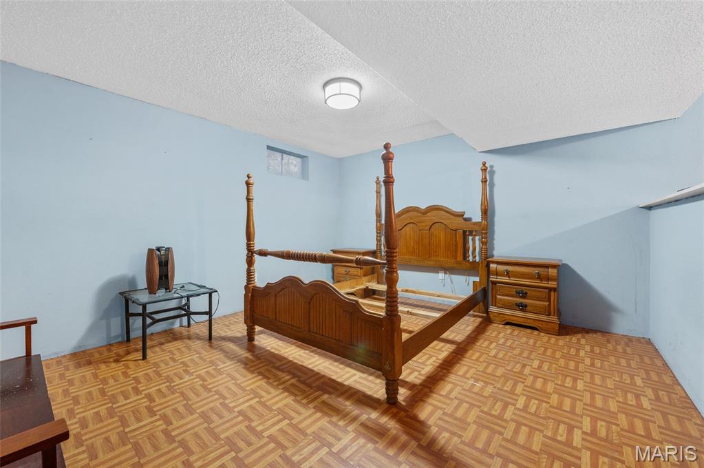 963 Long Branch Road Troy, IL 62294 - Photo 34 of 47