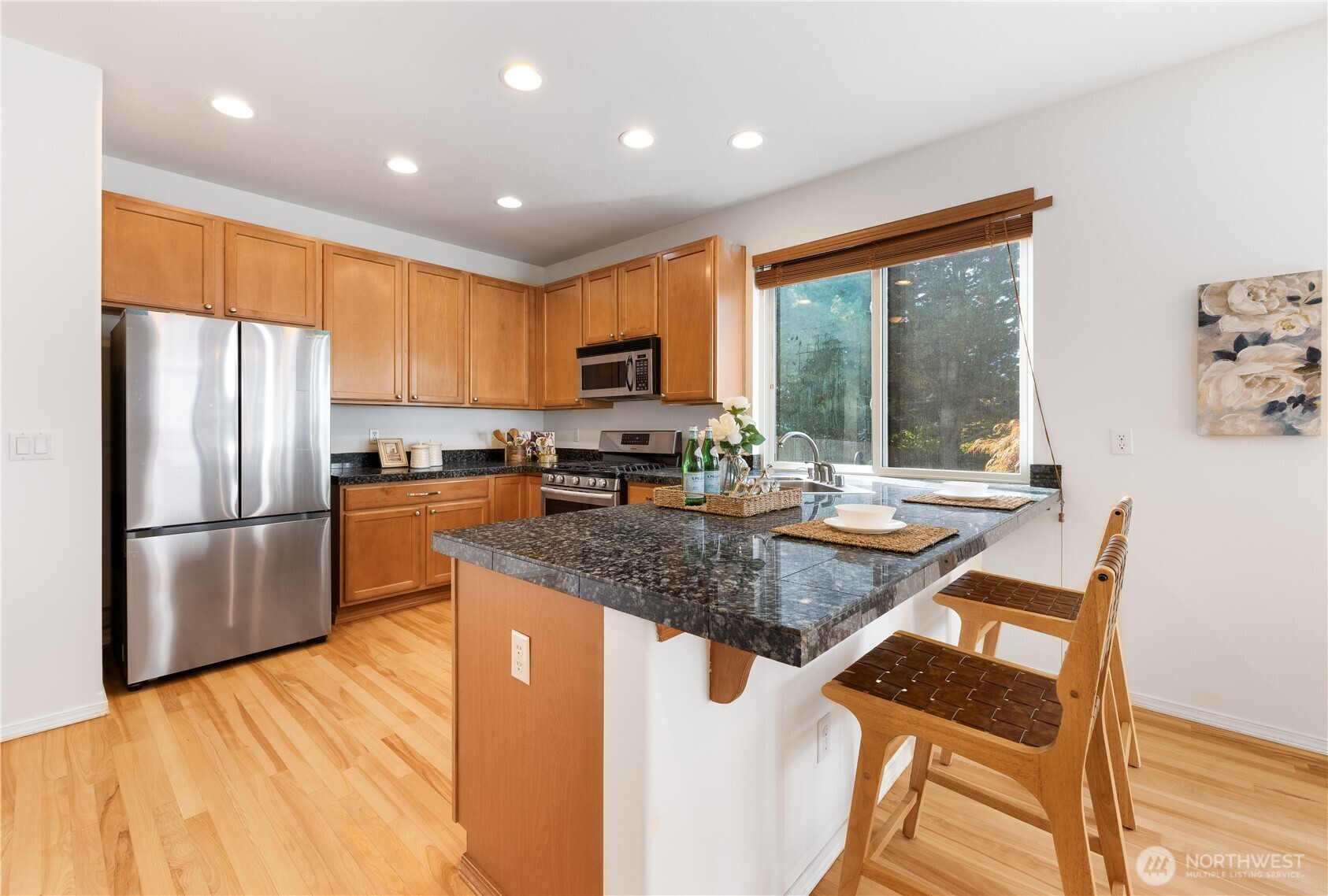 5125 Northeast 5th Street Renton, WA 98059 - Photo 9 of 25 Gallery Image 9