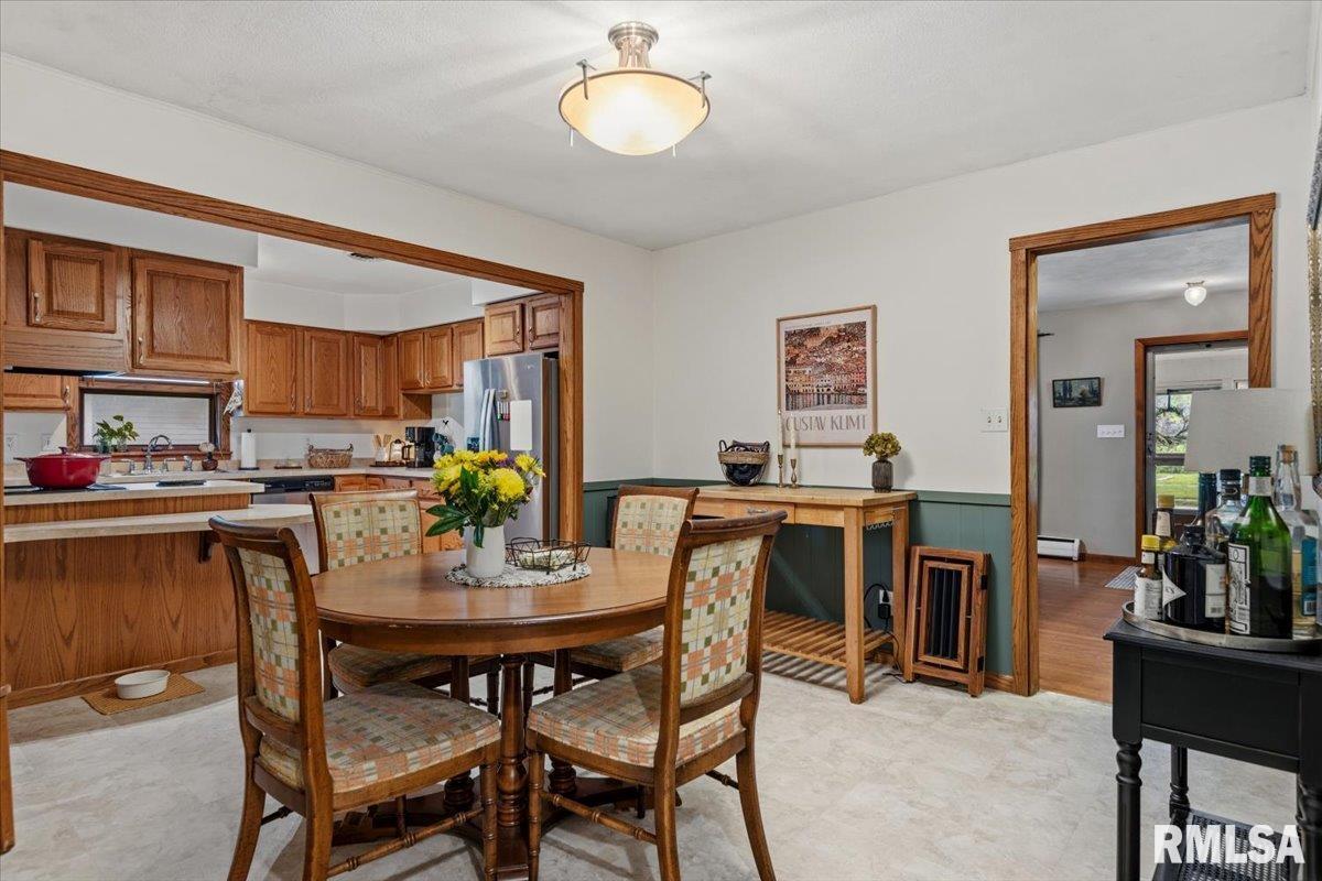 3300 South 2nd Street Springfield, IL 62703 - Photo 11 of 49