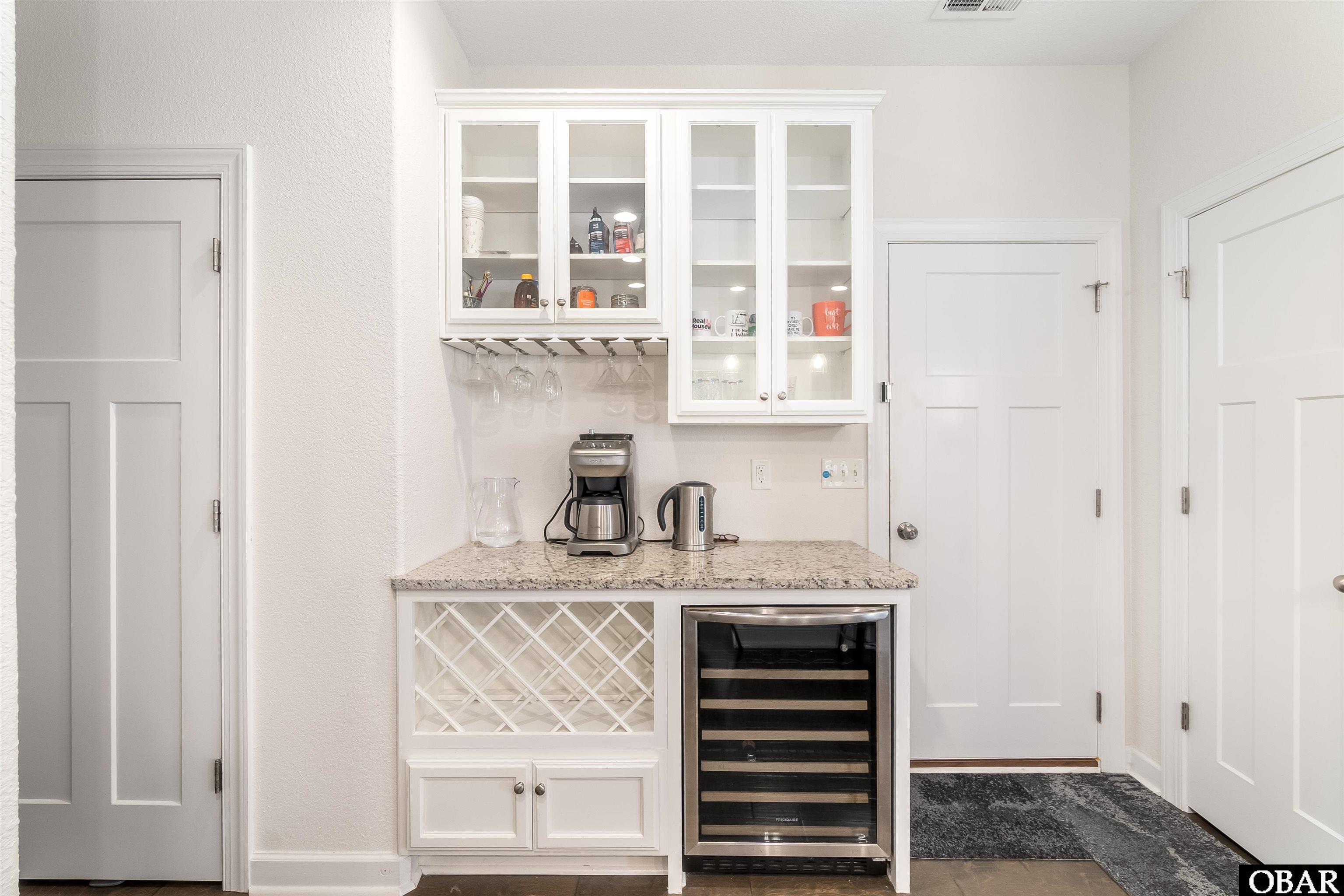 111 Rosedale Court Moyock, NC 27958 - Photo 11 of 36