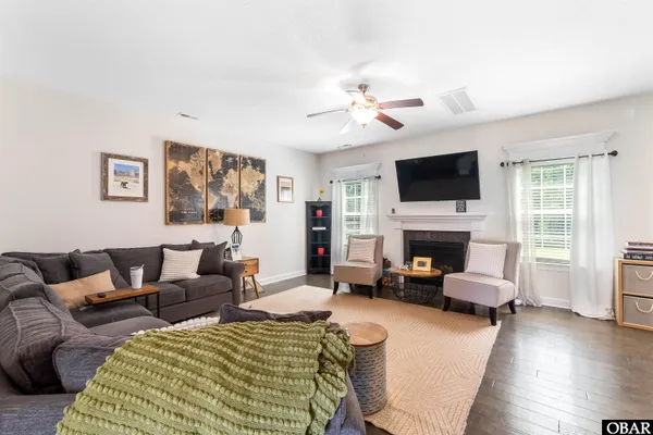 $559,900 | 111 Rosedale Court, Moyock, NC 27958