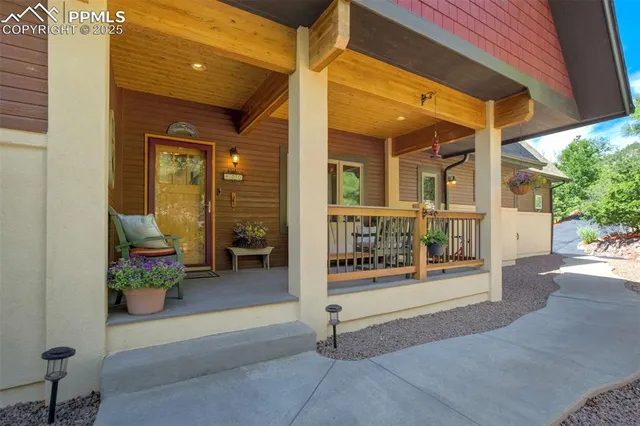 a view of a entryway door of the house