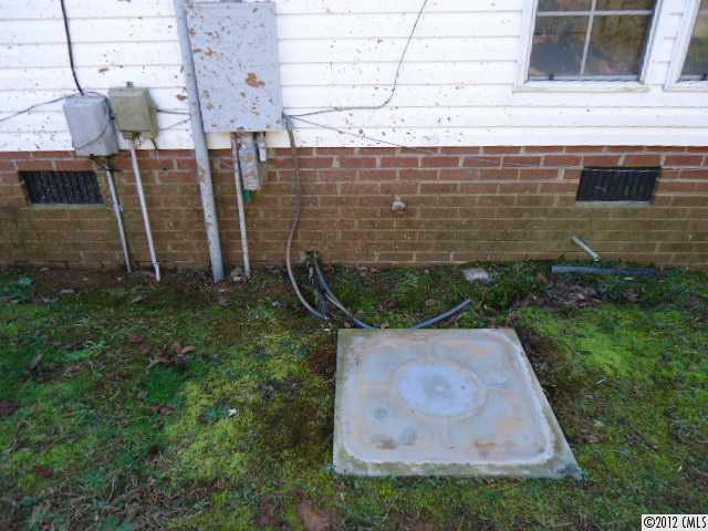 1040 East Ridge Road Salisbury, NC 28144 - Photo 4 of 14 Gallery Image 4