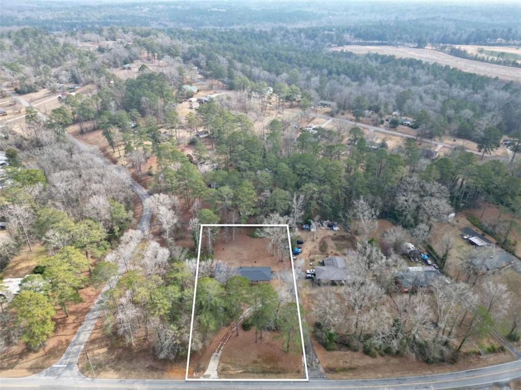 2058 Graham Road Macon, GA 31211 - Photo 3 of 37 a view of a dry yard