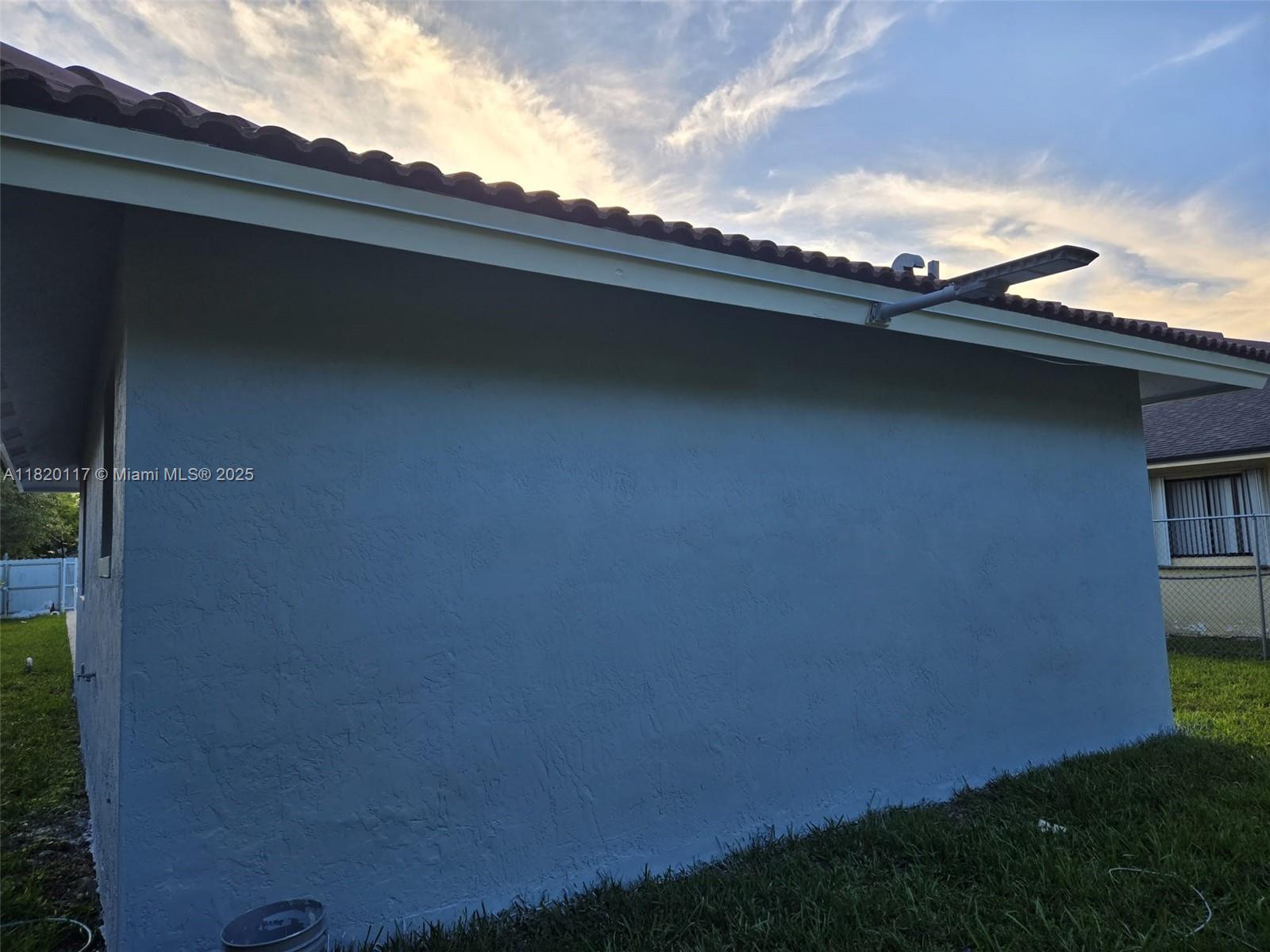 20137 Southwest 88th Court, Unit 20135 Cutler Bay, FL 33189 - Photo 22 of 33 a view of outdoor space and yard
