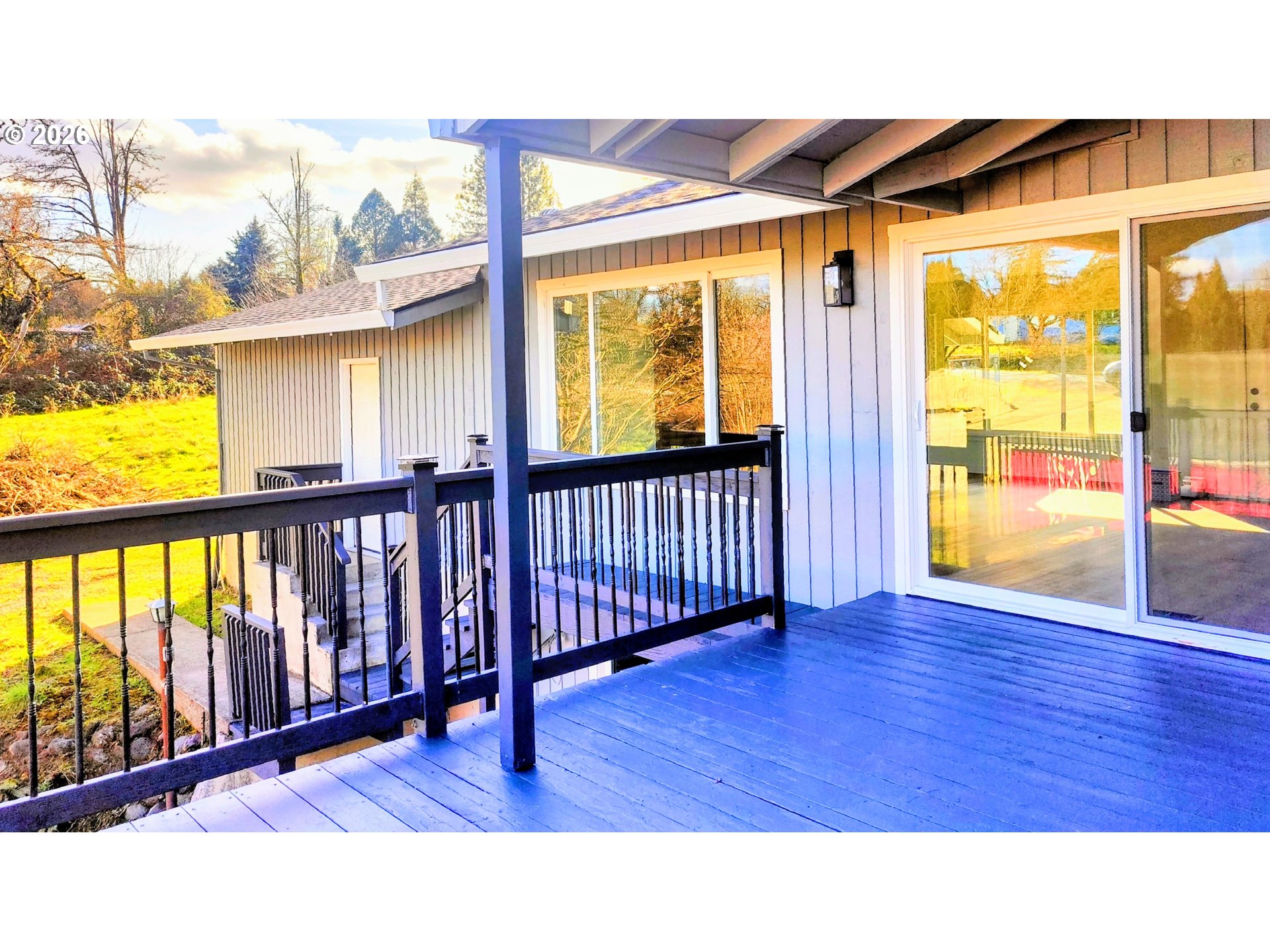 7326 Southeast 252nd Avenue Gresham, OR 97080 - Photo 32 of 38 Deck