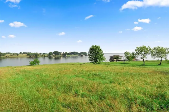 $250,000 | 7049-tbd Lk Vista Drive, Streetman, TX 75859