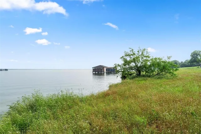 $250,000 | 7049-tbd Lk Vista Drive, Streetman, TX 75859